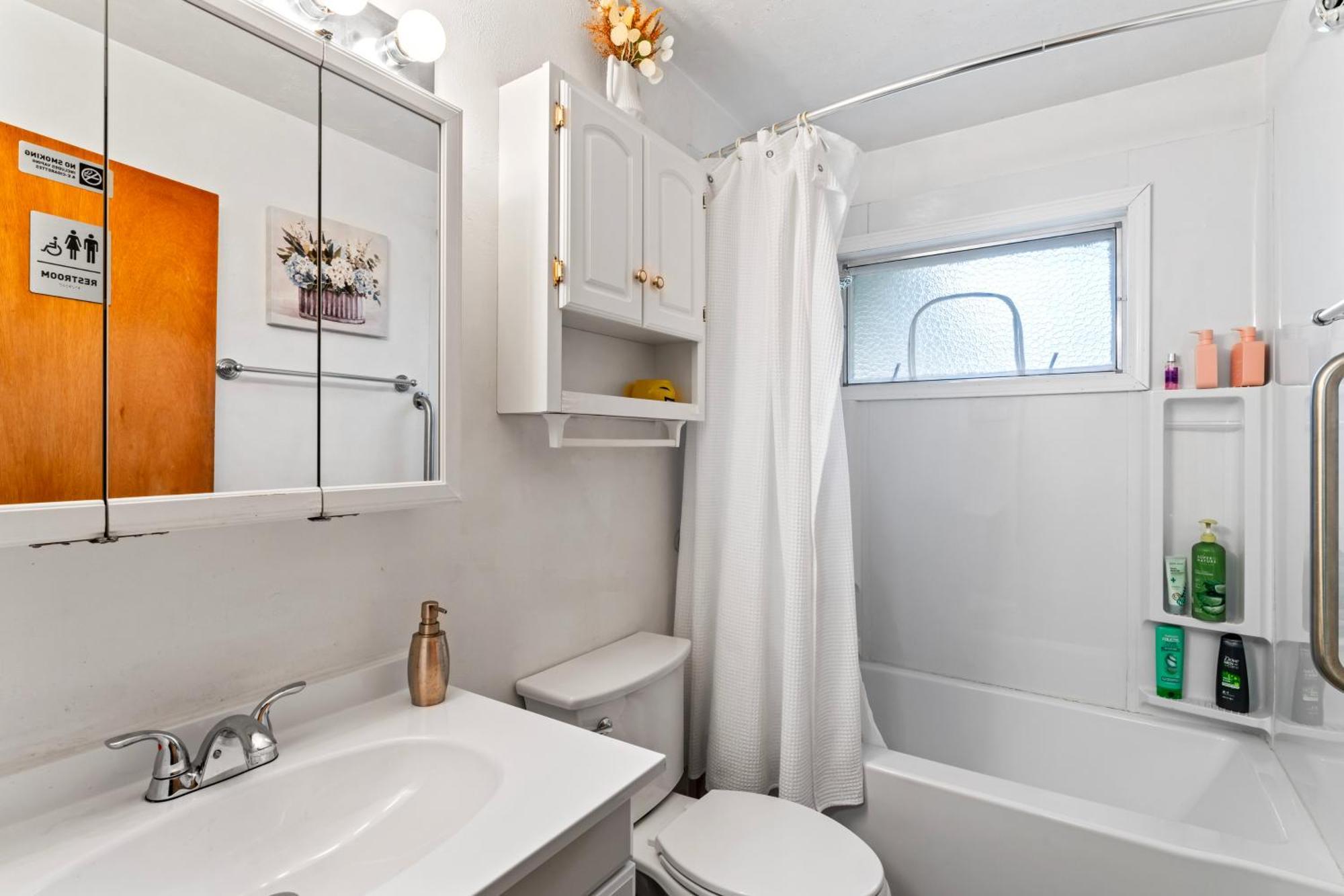 Shaligohomes Sunset Room On 6Th Ave Anchorage Bagian luar foto